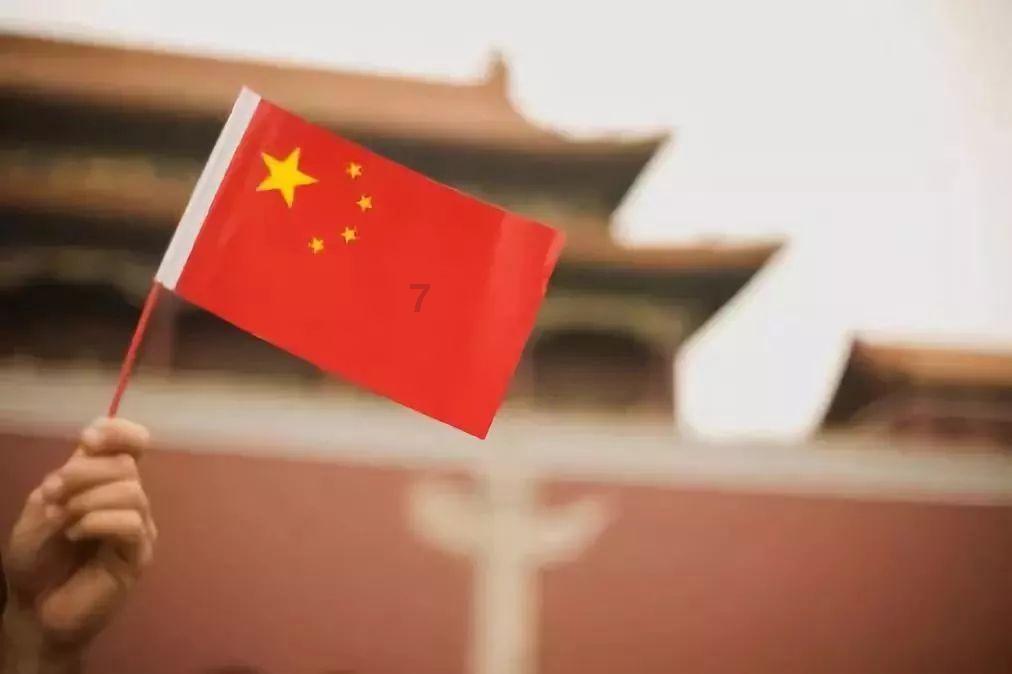 深夜灯火阑珊,如何申请邮箱免费注册个人163邮箱等你来解答